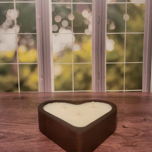 Love In The Air Wooden Heart-Shaped Candle 3wick