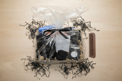 Gift basket with a comb on a wooden surface