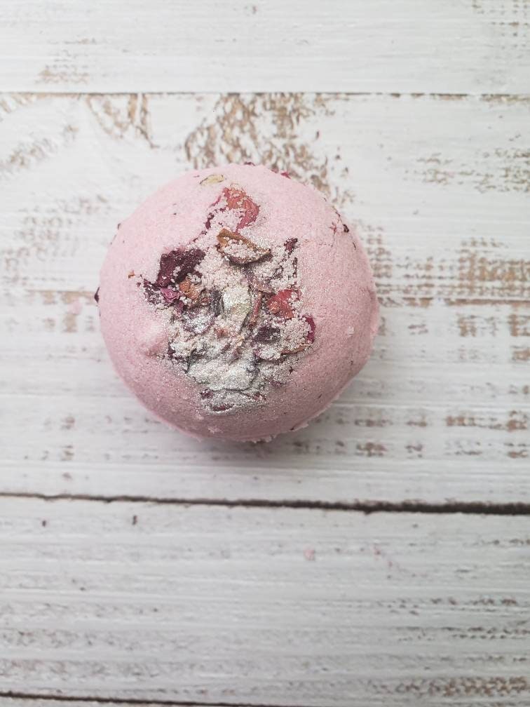 Simply Rose Petal Bath Bomb 4 pcs - JAZ Body Essentials
